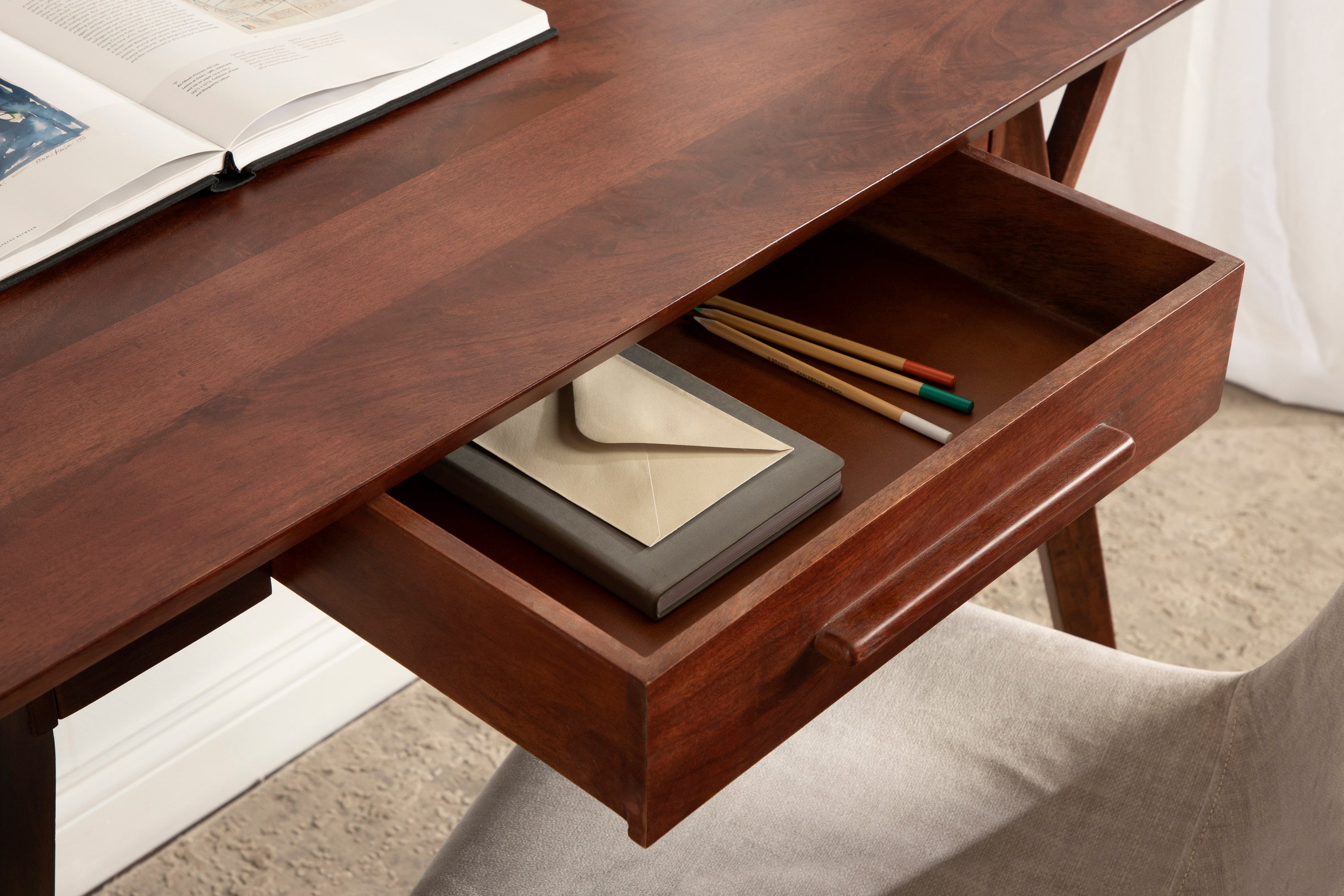 Alden Desk
