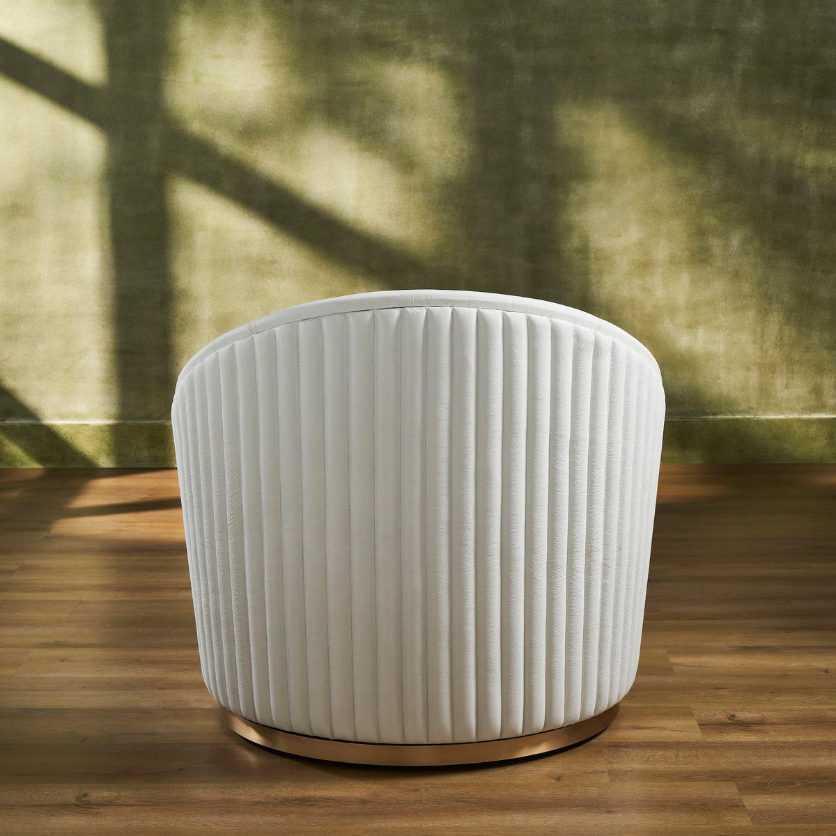 The Sloane Swivel Chair