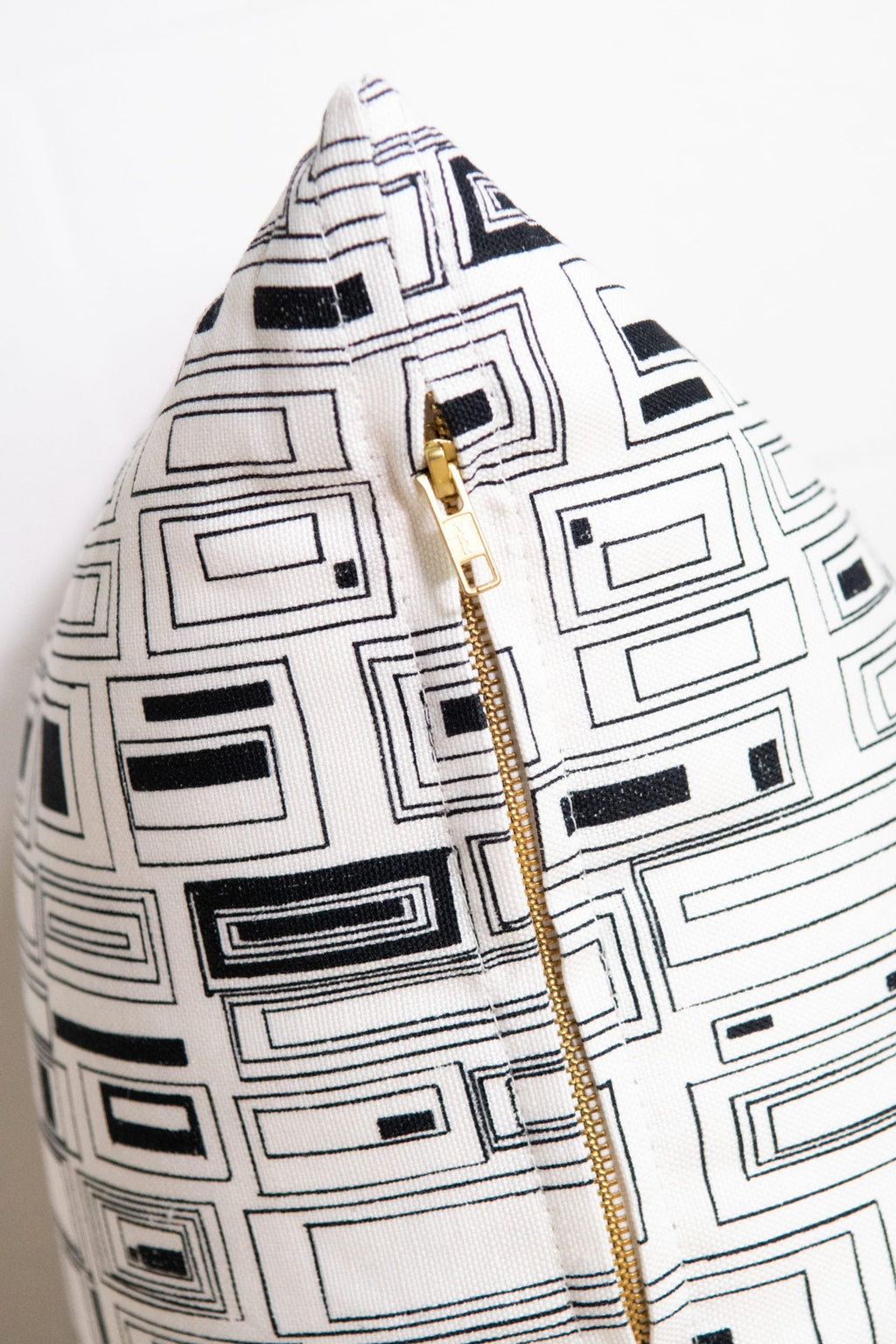 Rubicon Geometric Pillow