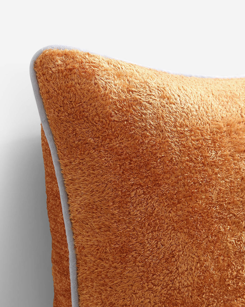The Silque Pillow